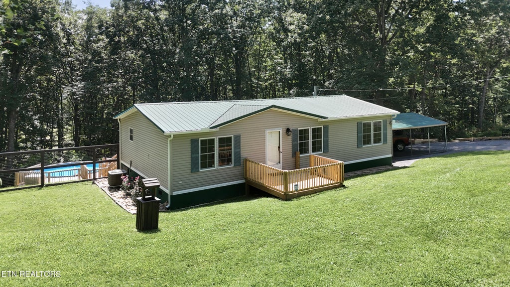 Photo of 379 Clint Williams Rd, Rutledge, TN 37861 (MLS # 1352132)