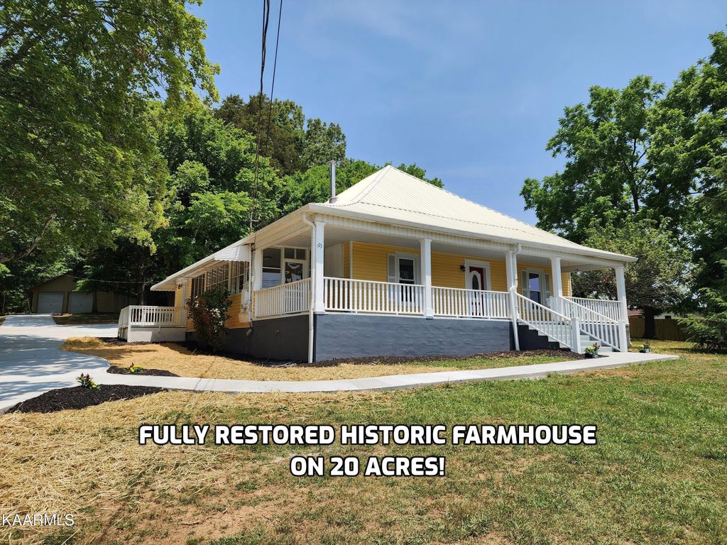 Photo of 173 Hamil Rd, Friendsville, TN 37737 (MLS # 1229956)