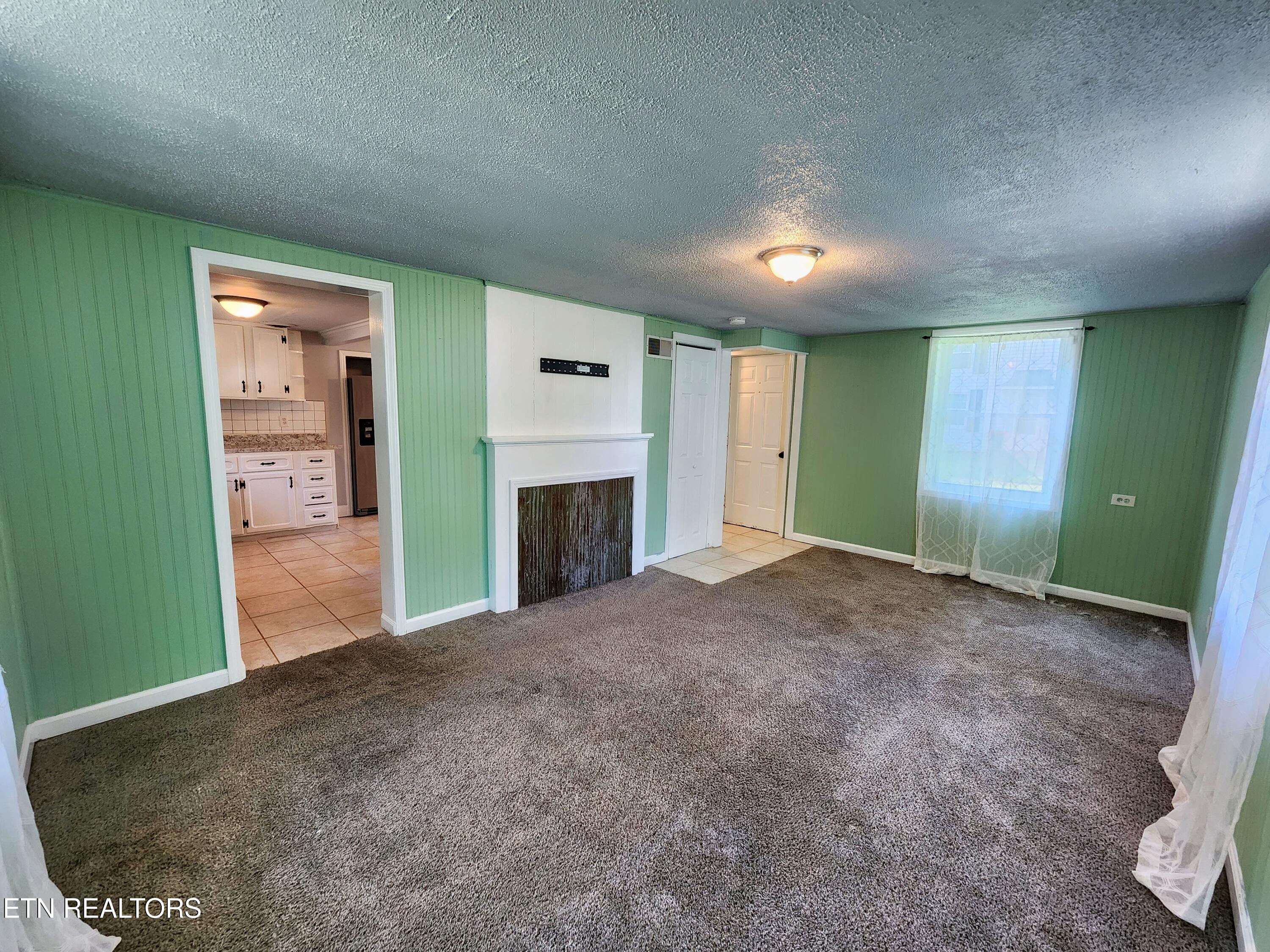 224 Oak Rd