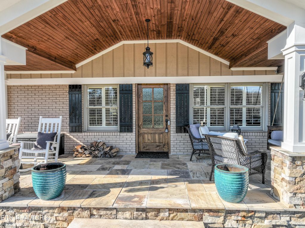 Photo of 902 Summer Hill Court, Friendsville, TN 37737 (MLS # 1288355)