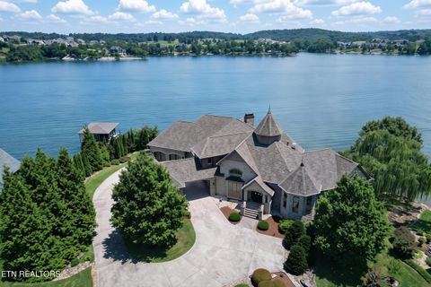 Photo of 410 Cayuga Drive, Loudon, TN 37774 (MLS # 1349488)