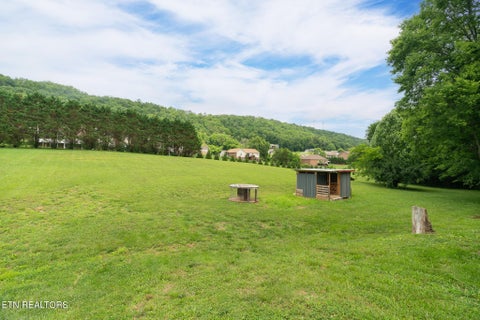 Tiny photo for 2059 Creswell Rd, Seymour, TN 37865 (MLS # 1343120)
