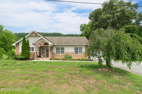Tiny photo for 2059 Creswell Rd, Seymour, TN 37865 (MLS # 1343120)