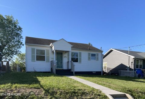 Photo of 1910 Fine Ave, Knoxville, TN 37917 (MLS # 1341121)