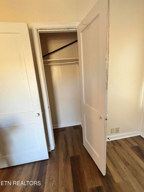 Tiny photo for 206 Long Drive, Harriman, TN 37748 (MLS # 1324348)