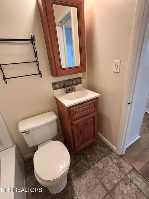 Tiny photo for 206 Long Drive, Harriman, TN 37748 (MLS # 1324348)