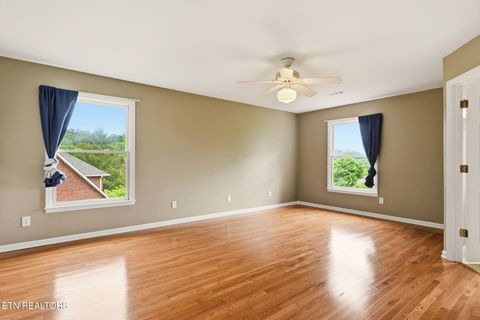 Tiny photo for 38 Riverside Drive, Oak Ridge, TN 37830 (MLS # 1338782)