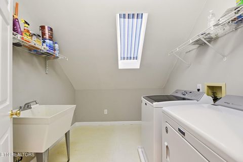Tiny photo for 38 Riverside Drive, Oak Ridge, TN 37830 (MLS # 1338782)