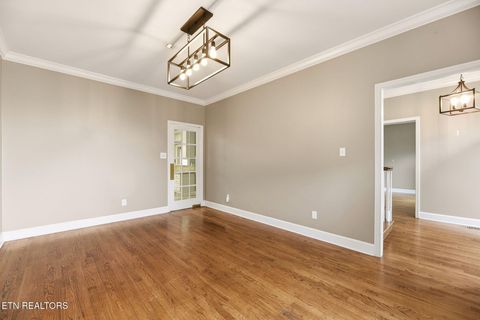Tiny photo for 38 Riverside Drive, Oak Ridge, TN 37830 (MLS # 1338782)