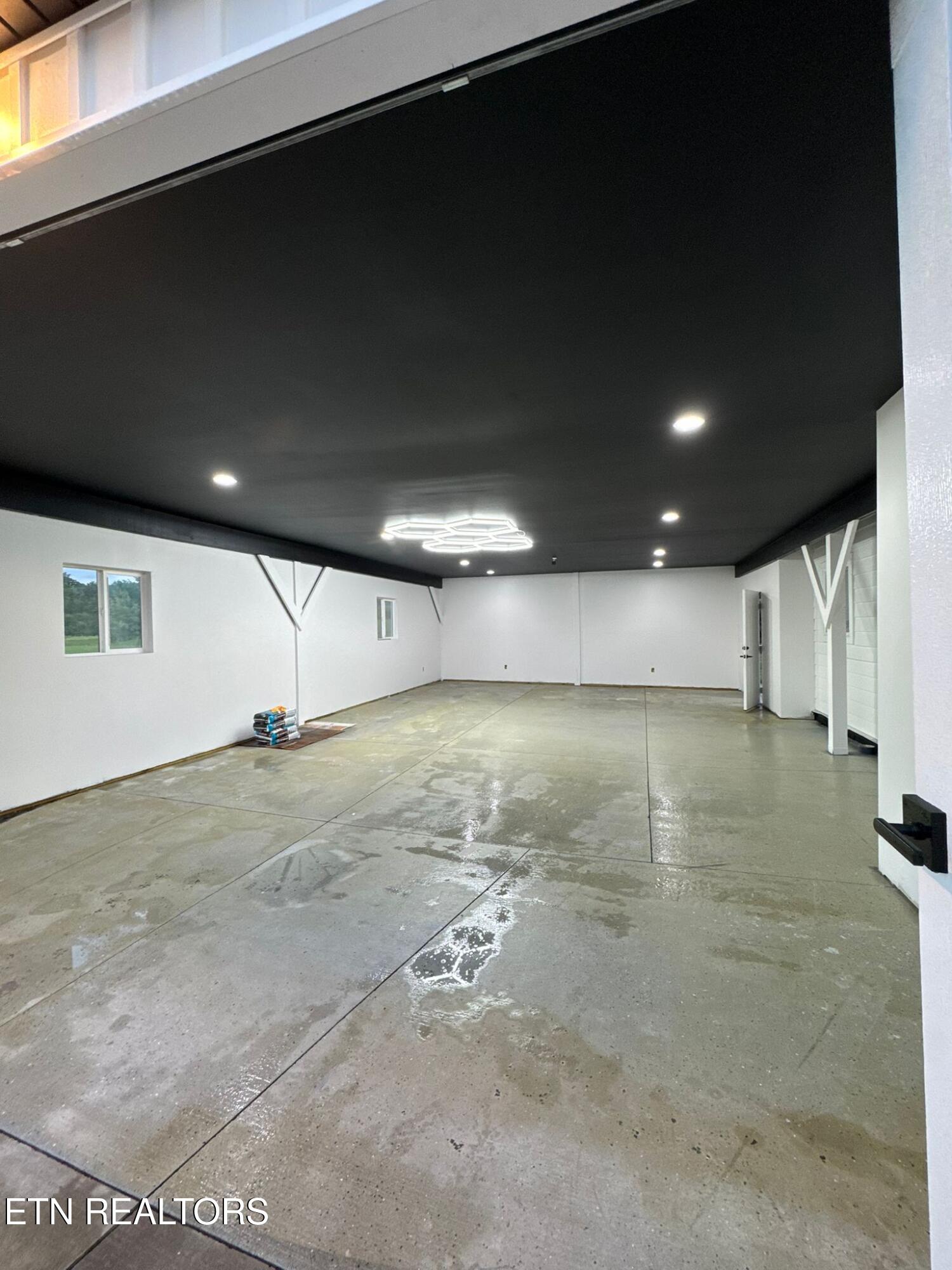 107 Farmer Rd