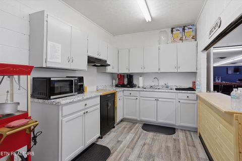 Tiny photo for 1910 Cherokee Drive, Morristown, TN 37814 (MLS # 1329967)