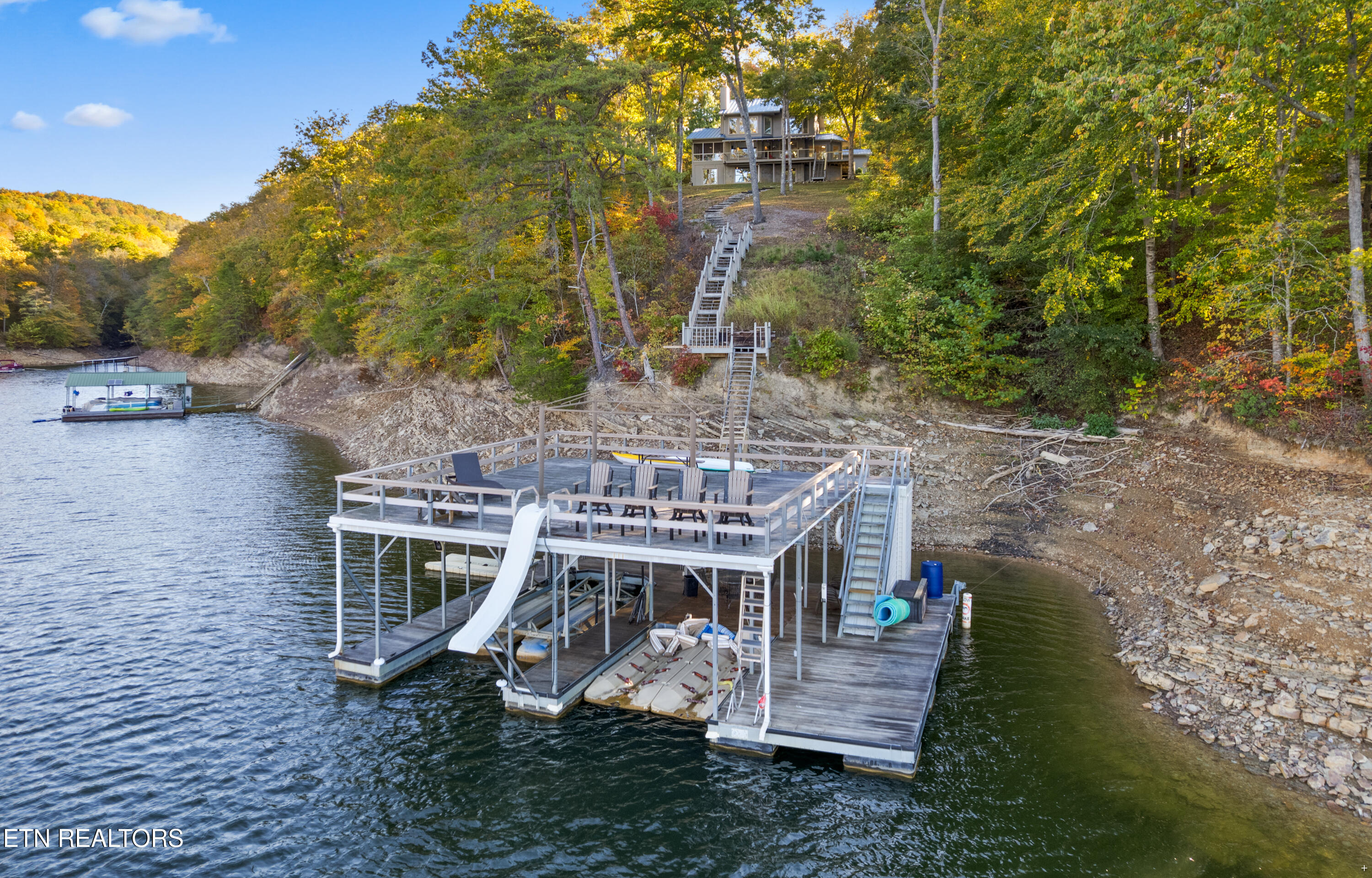 236 Norris Shores Ln.