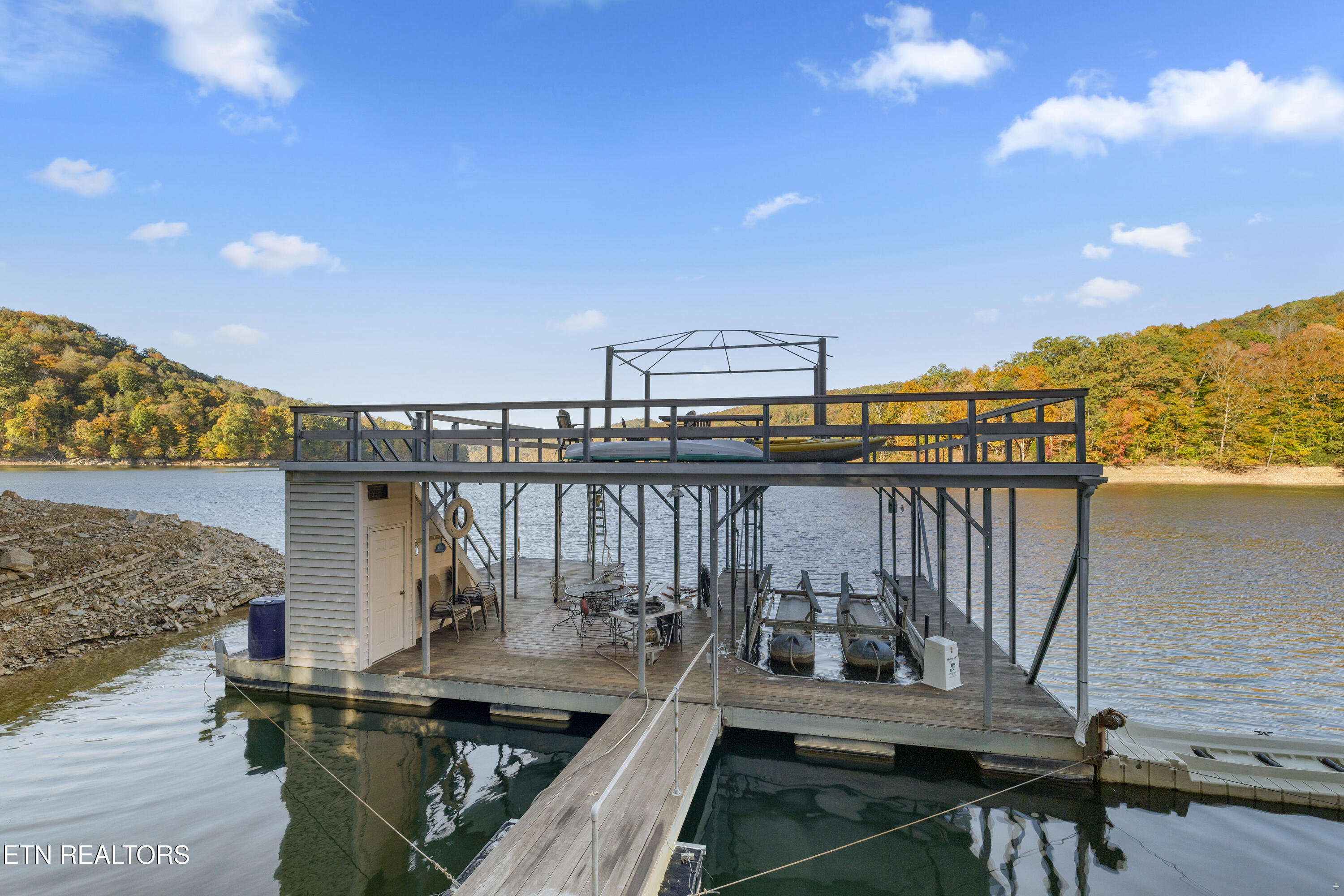 236 Norris Shores Ln.