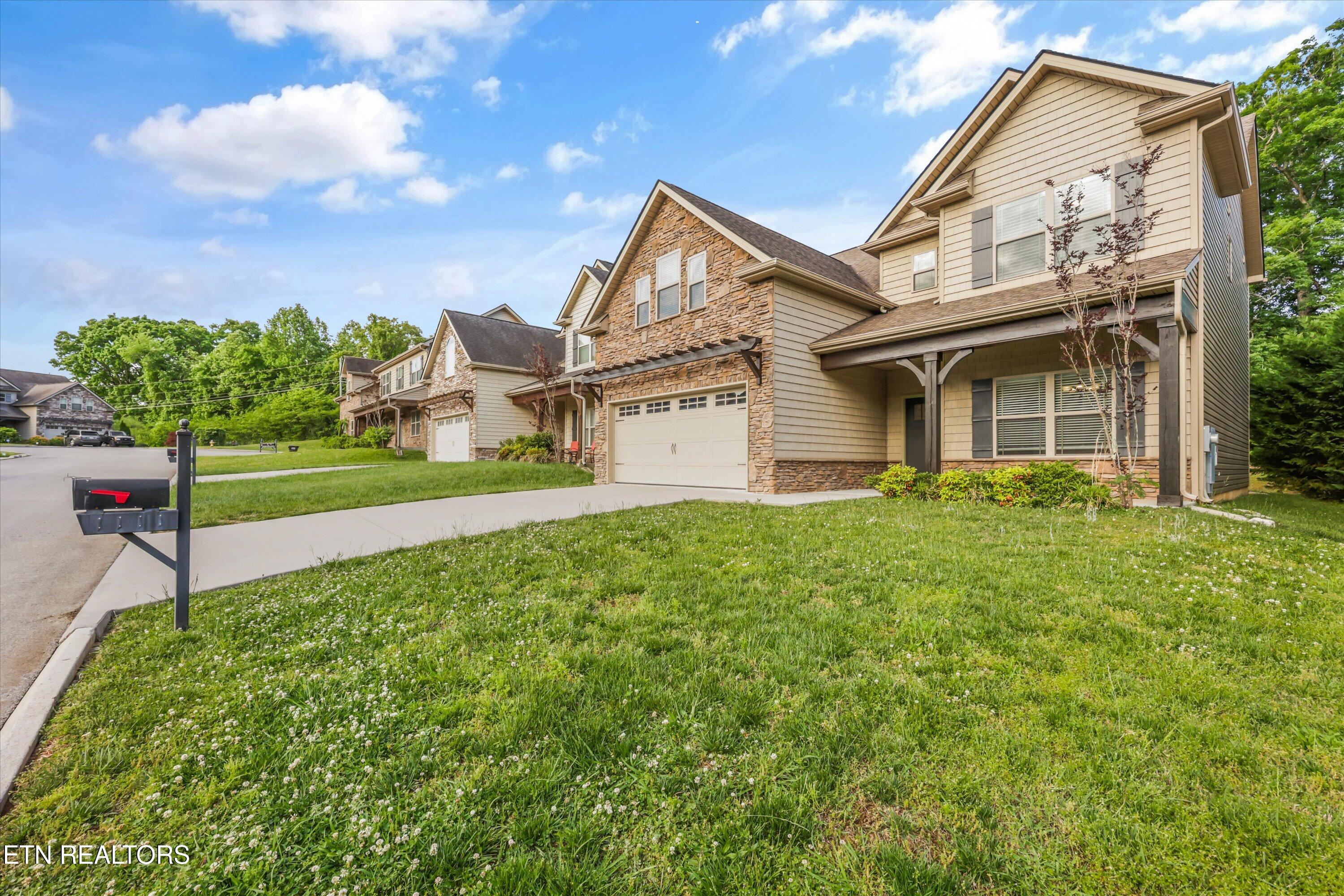 1111 Scatter Way
