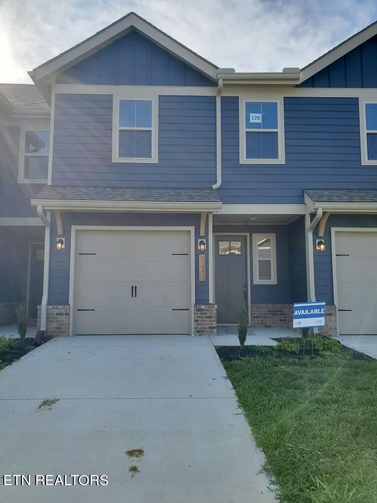 View Maryville, TN 37801 house