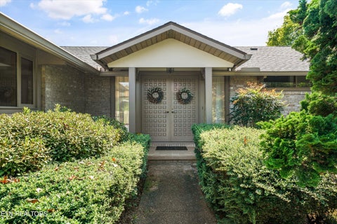 Tiny photo for 109 Lakeview Place, Clinton, TN 37716 (MLS # 1356078)
