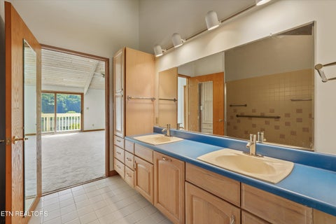 Tiny photo for 109 Lakeview Place, Clinton, TN 37716 (MLS # 1356078)