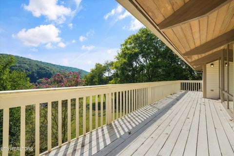 Tiny photo for 109 Lakeview Place, Clinton, TN 37716 (MLS # 1356078)