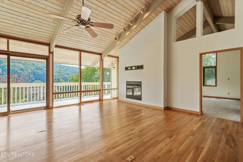 Tiny photo for 109 Lakeview Place, Clinton, TN 37716 (MLS # 1356078)