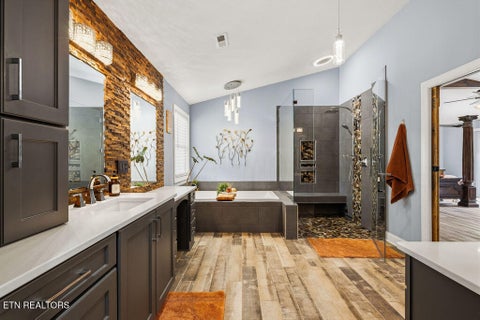 Tiny photo for 205 Channel Drive, Loudon, TN 37774 (MLS # 1357698)