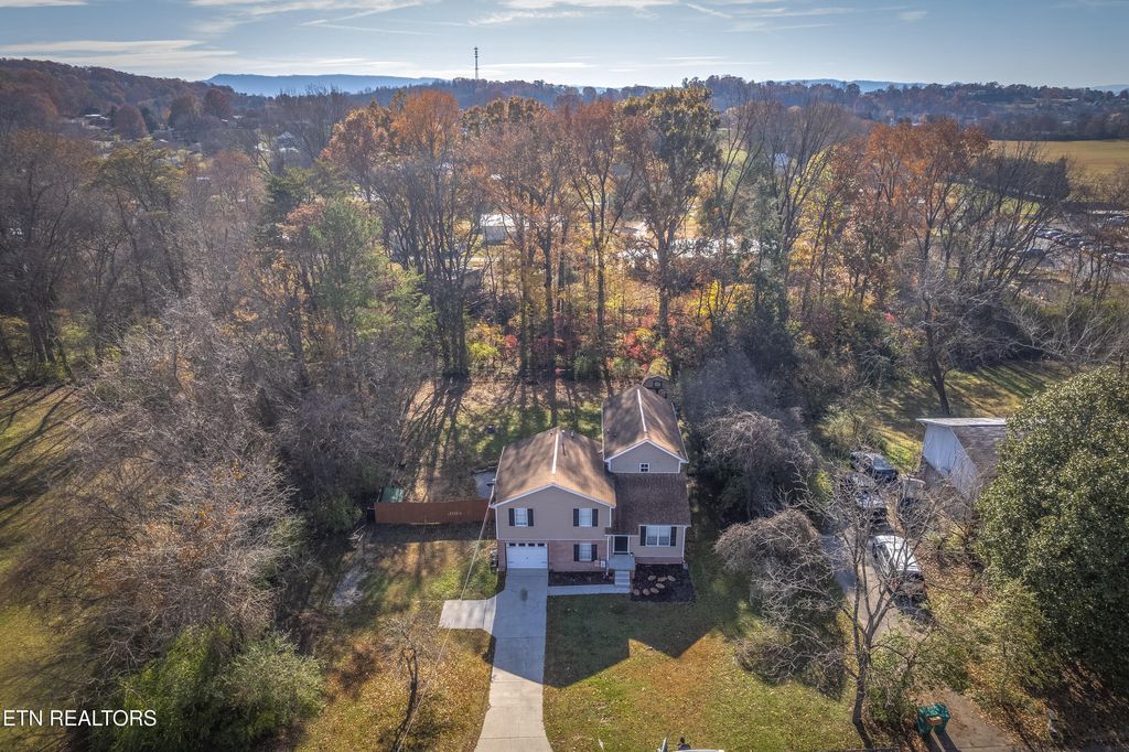 Photo of 521 Pimlico Drive, Seymour, TN 37865 (MLS # 1321865)