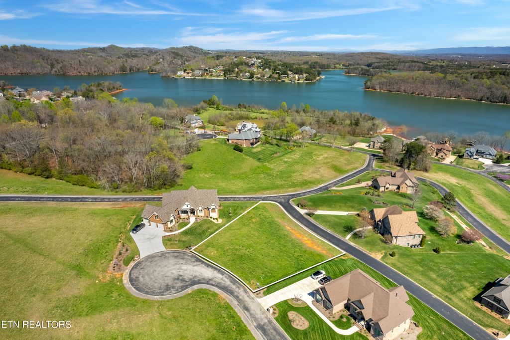 Photo of 330 Watercrest Drive, Vonore, TN 37885 (MLS # 1269117)