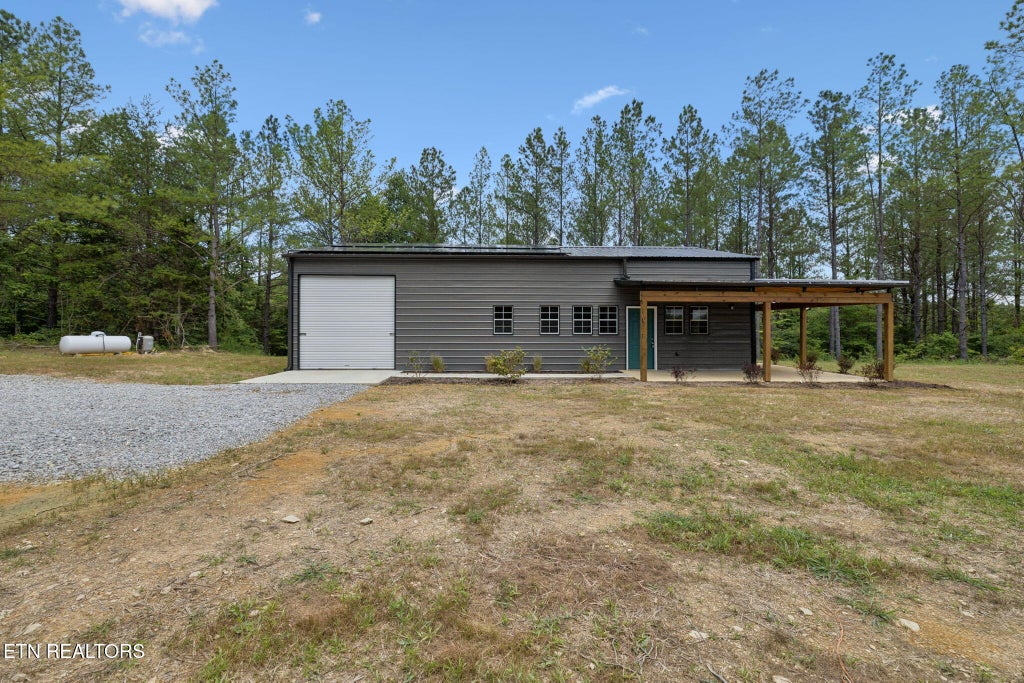 Photo of 138 Belle Ridge Pvt Dr, Robbins, TN 37852 (MLS # 1311162)