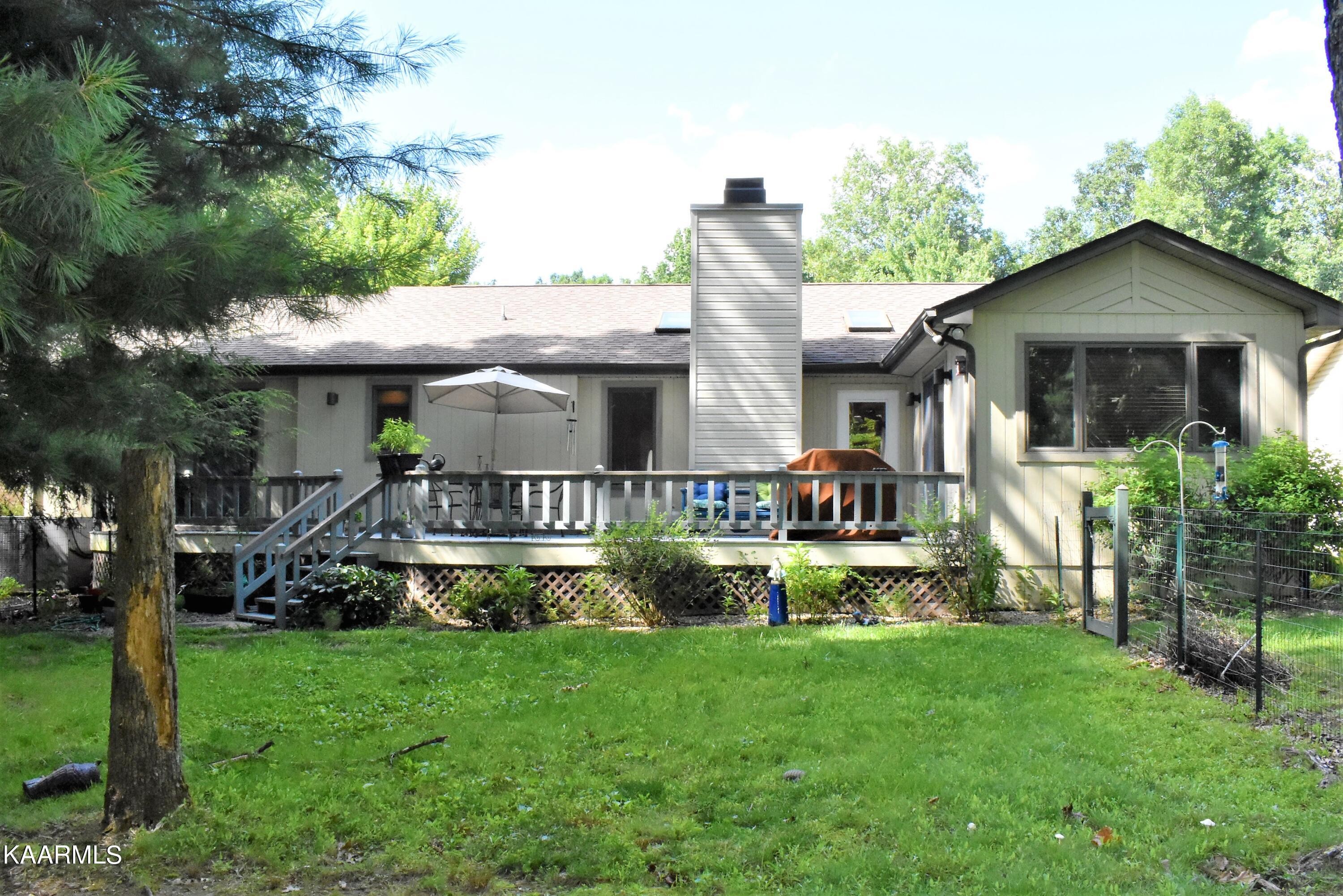 Photo 44 of 56 of 133 Lakeside Drive house