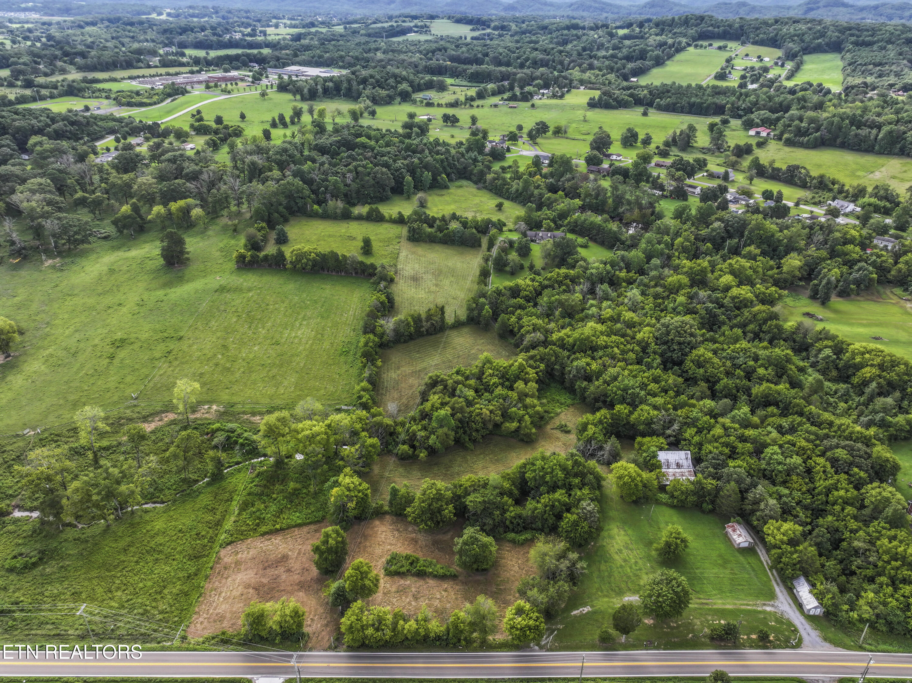 702 Calderwood Hwy