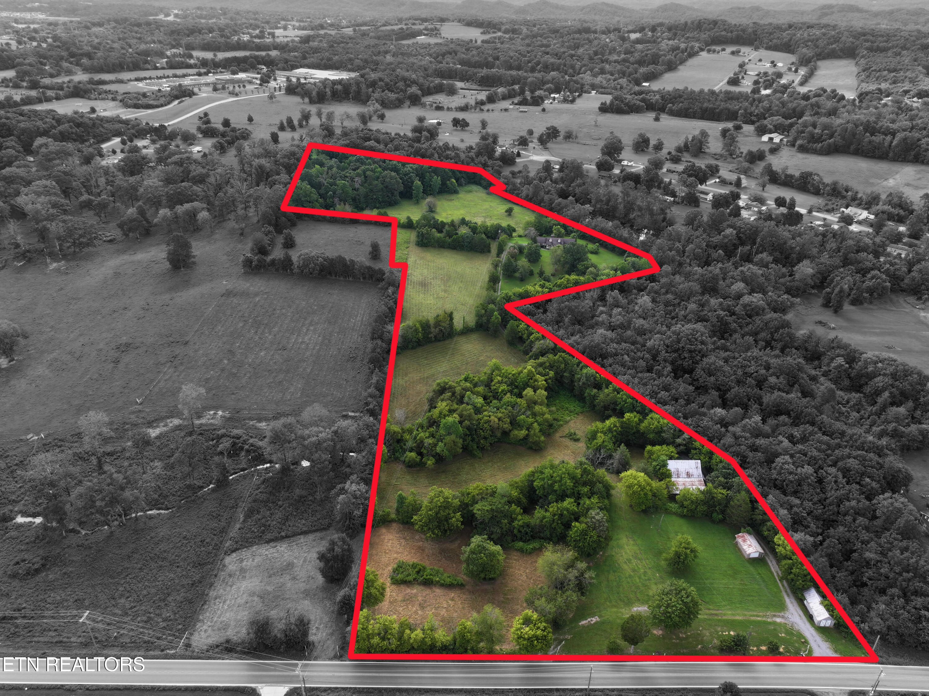 702 Calderwood Hwy