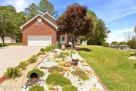 Photo of 221 Sweetgum Lane, Oak Ridge, TN 37830 (MLS # 1341259)