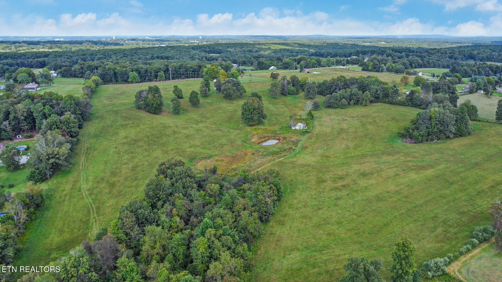 1386 Pigeon Ridge Rd