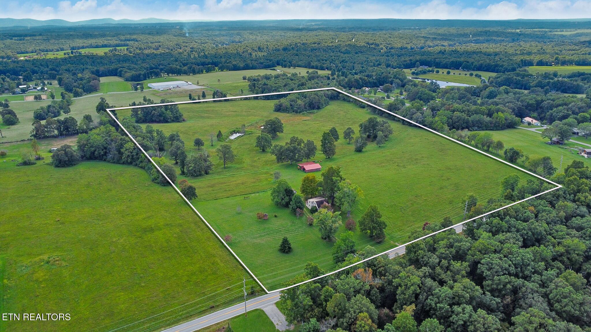 1386 Pigeon Ridge Rd