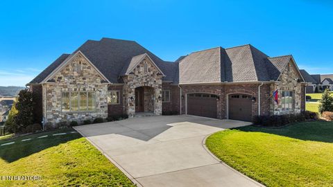 Photo of 511 Commodore Drive, Lenoir City, TN 37772 (MLS # 1326718)