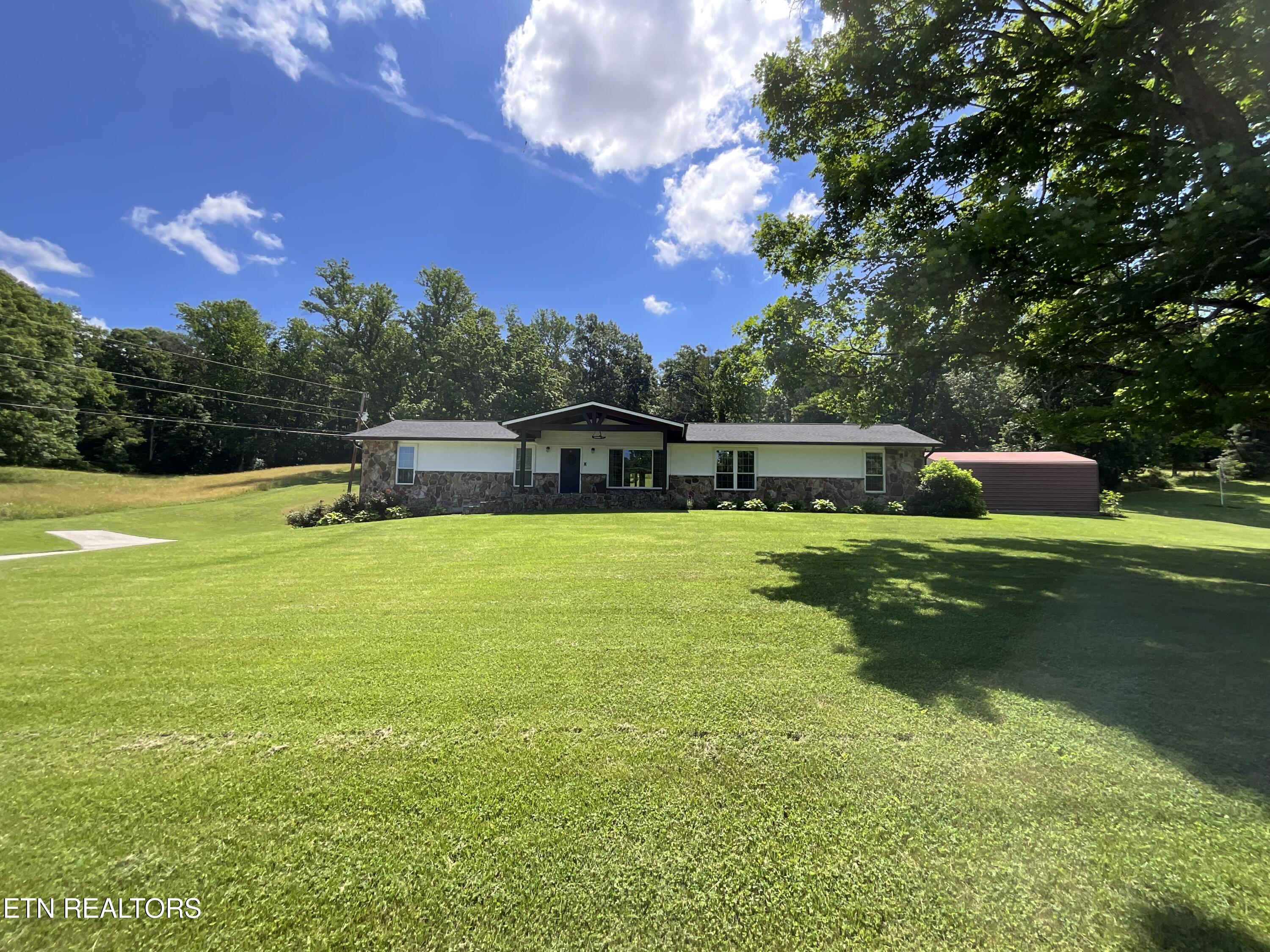 1295 Ailor Gap Rd