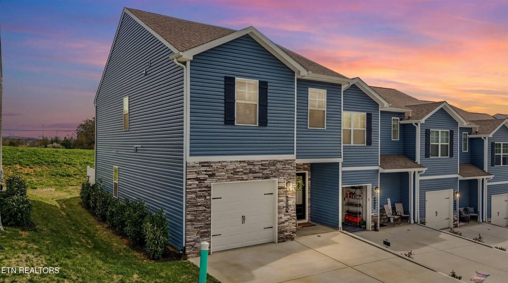 Photo of 3470 Tyee Crossing Way, Kodak, TN 37764 (MLS # 1335093)