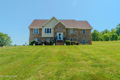 Photo of 1463 River Run Circle, Sevierville, TN 37876 (MLS # 1338472)