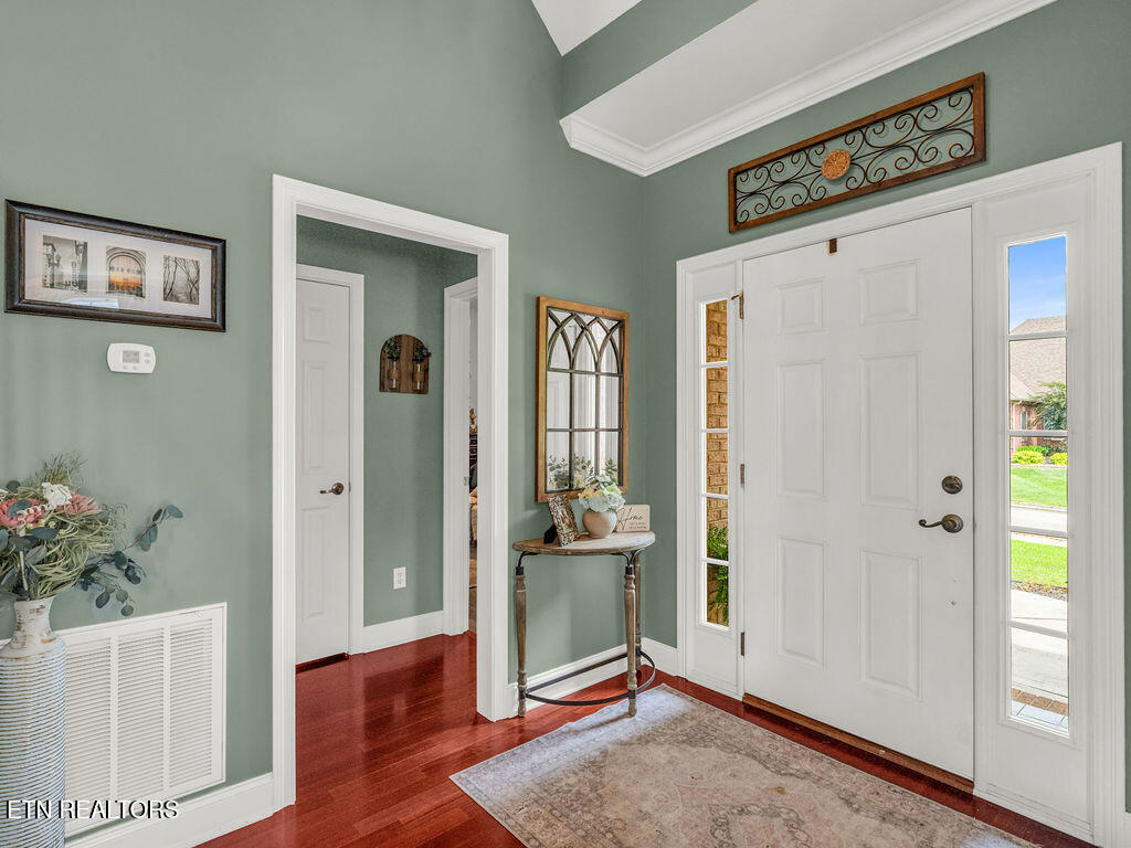 292 Leeward Way 1