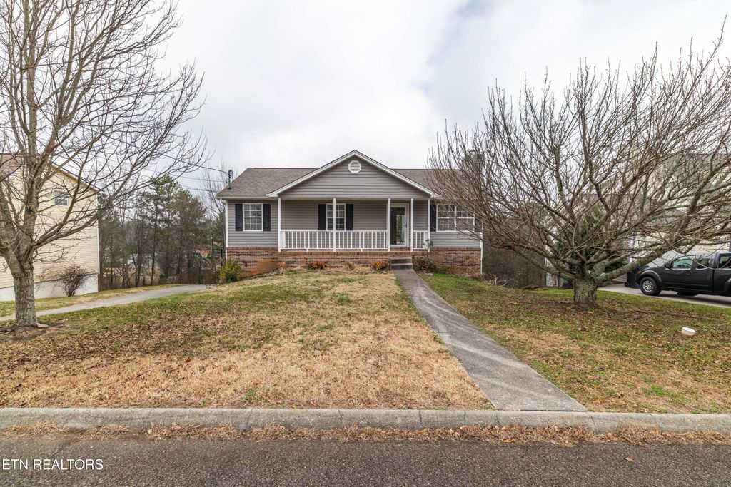 Photo of 4756 Brierley Drive, Knoxville, TN 37921 (MLS # 1327240)