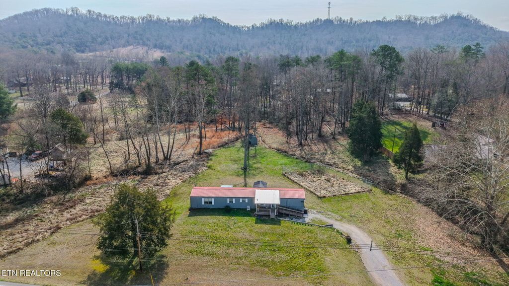 Photo of 362 Raccoon Valley Rd, Powell, TN 37849 (MLS # 1331719)