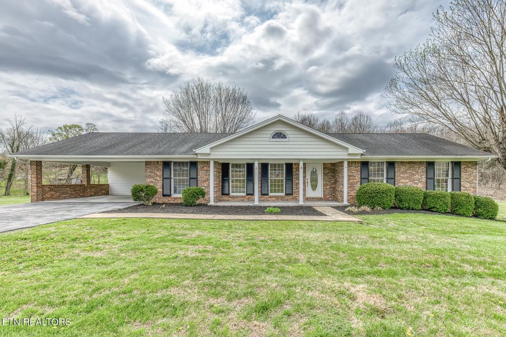 Photo of 5509 Memorial Blvd, Kingsport, TN 37664 (MLS # 1334795)