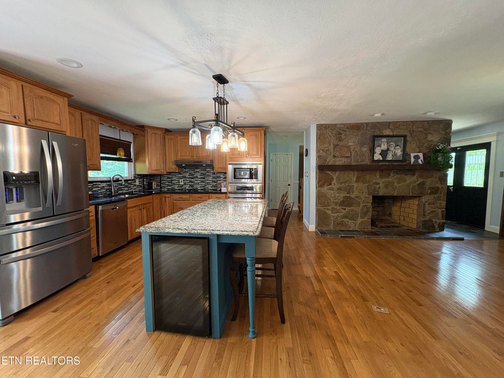 Photo of 102 E Morningside Drive, Oak Ridge, TN 37830 (MLS # 1353264)