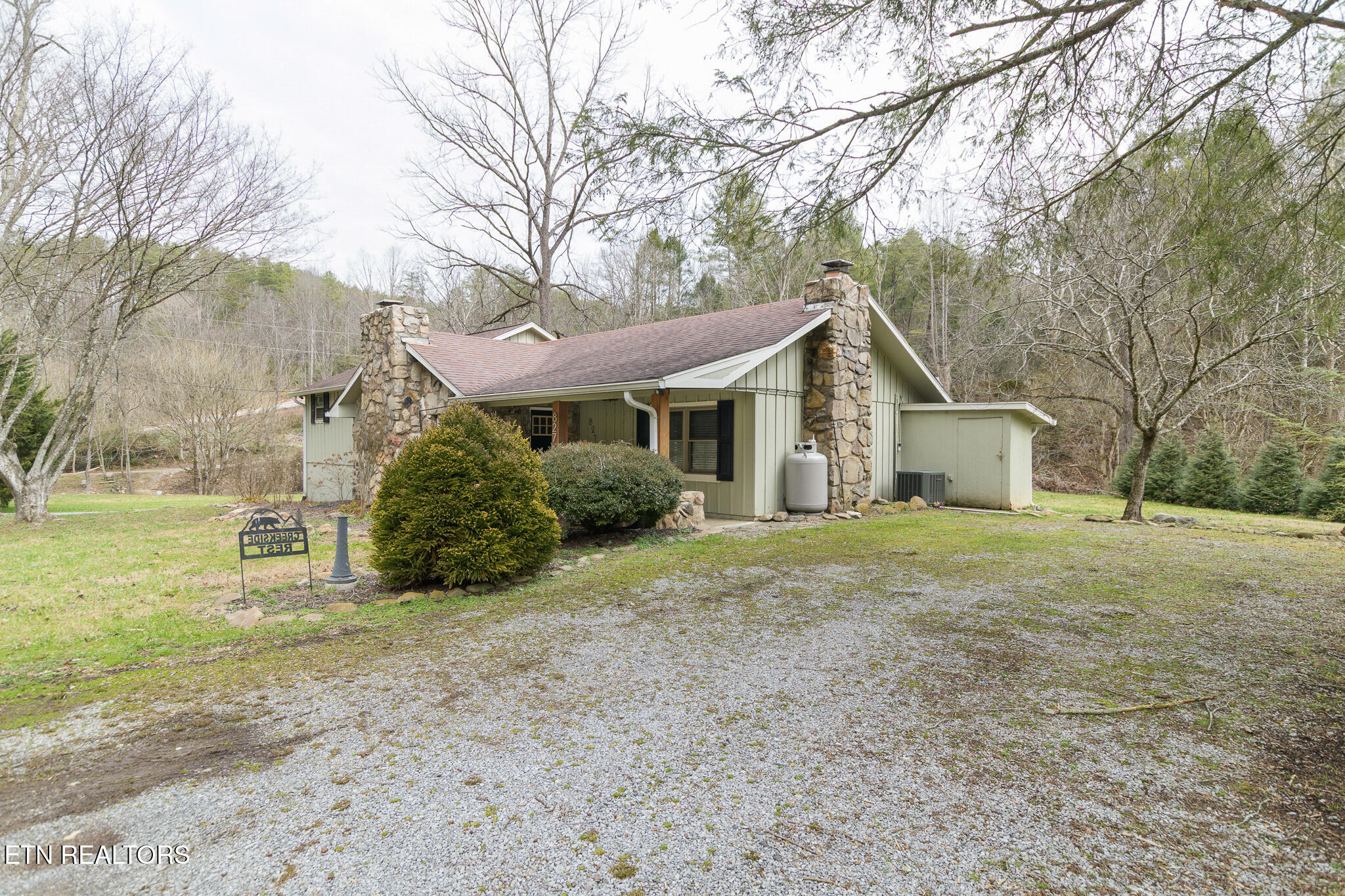 827 Mill Creek Rd