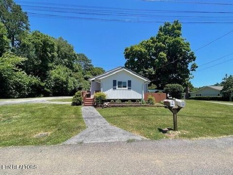 Photo of 6100 Adelia Drive, Knoxville, TN 37920 (MLS # 1347772)
