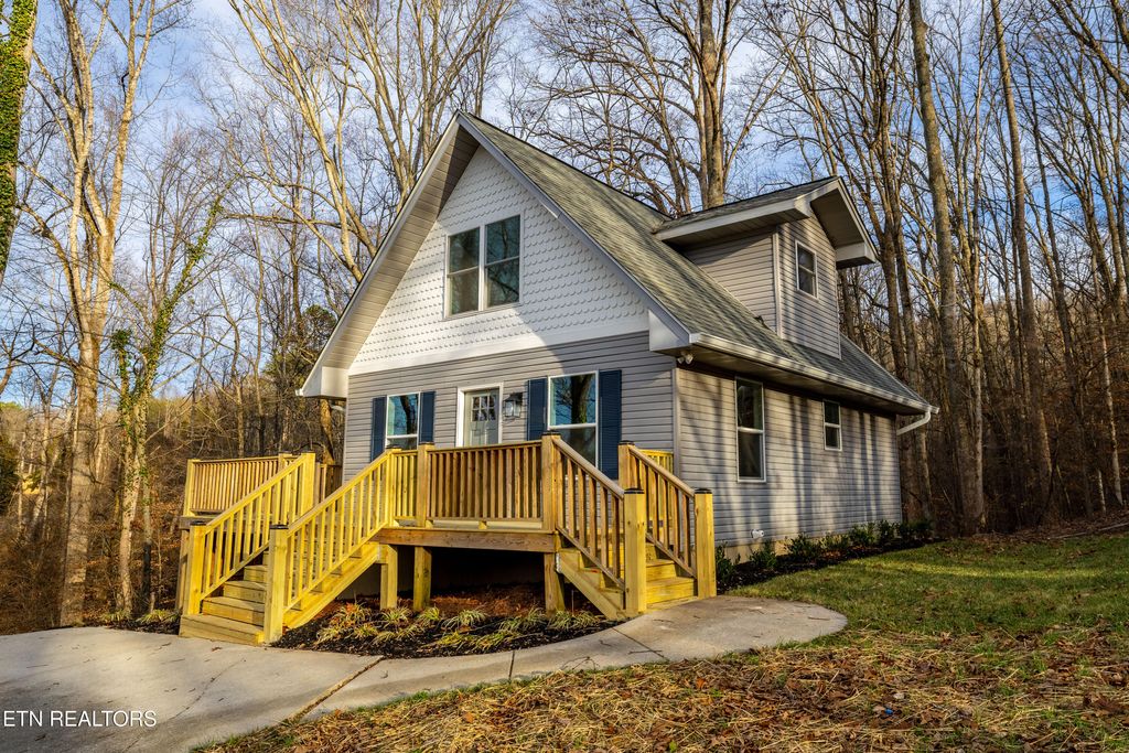 Photo of 3883 Freels Rd, Friendsville, TN 37737 (MLS # 1323090)