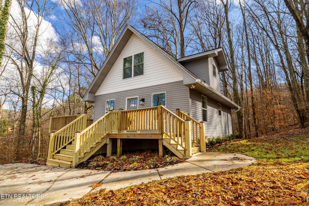 Photo of 3883 Freels Rd, Friendsville, TN 37737 (MLS # 1323090)