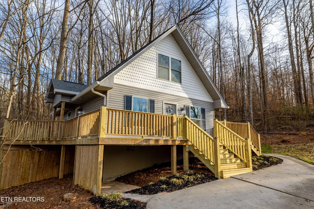 Photo of 3883 Freels Rd, Friendsville, TN 37737 (MLS # 1323090)