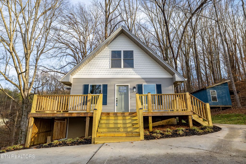 Photo of 3883 Freels Rd, Friendsville, TN 37737 (MLS # 1323090)