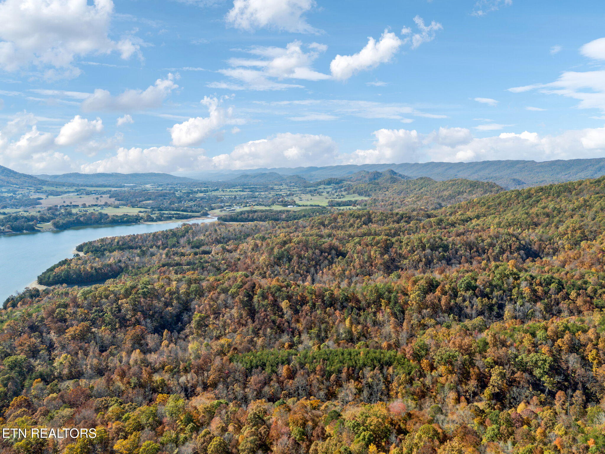 Mooresburg Springs Rd