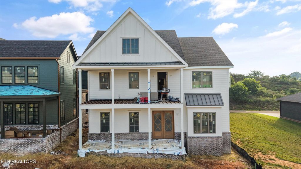 Photo of 9830 Clingmans Dome Drive, Knoxville, TN 37922 (MLS # 1348593)